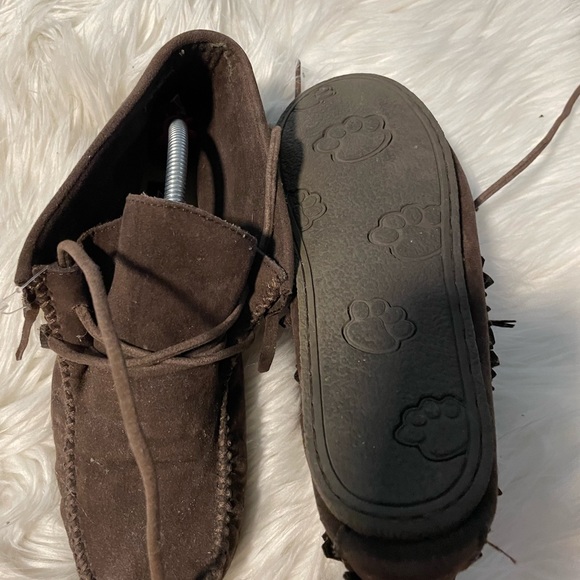 Moccasins - Picture 4 of 6